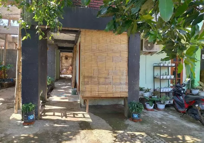 هتل Cheap Inn By Zuzu