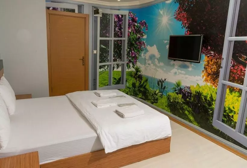 ホテル Heraldic Room