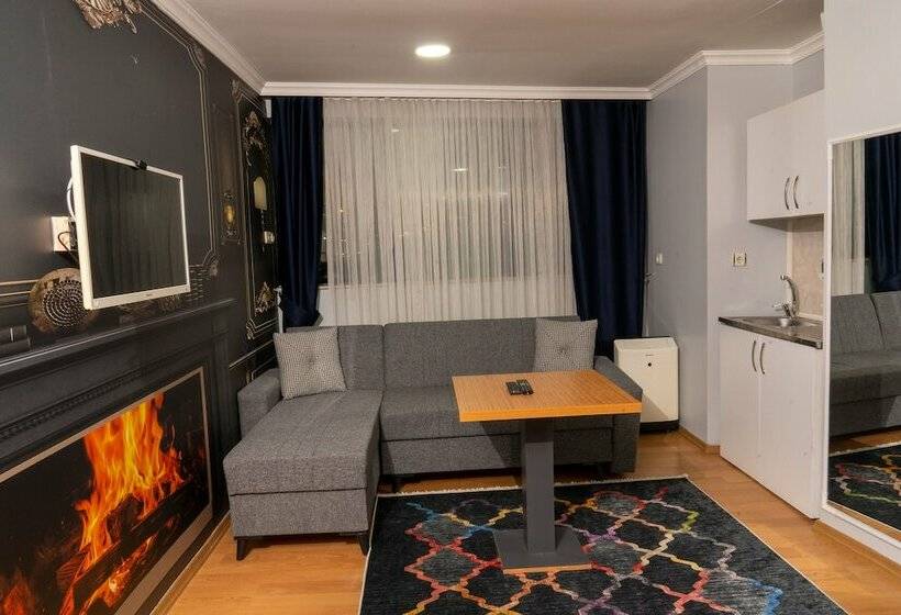 Отель Heraldic Room