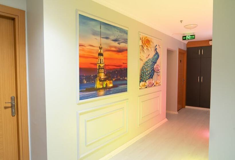 Отель Heraldic Room