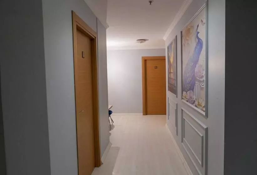 ホテル Heraldic Room