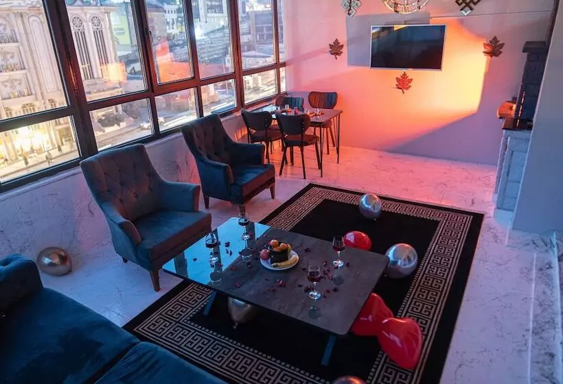 ホテル Heraldic Room