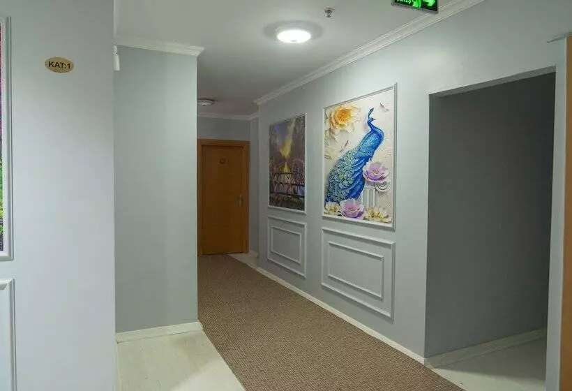 ホテル Heraldic Room