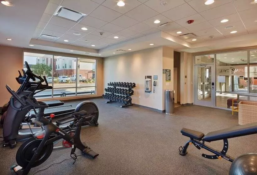 هتل Home2 Suites By Hilton Sacramento At Csus