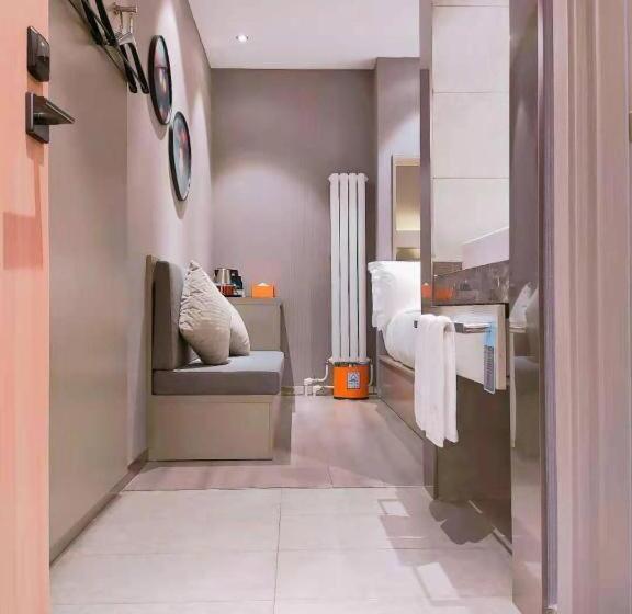 Ji Hotel Hangzhou West Lake Hubin Erqing Building