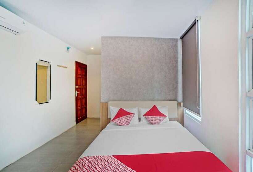Hotel Oyo 90559 Gamacity Residence