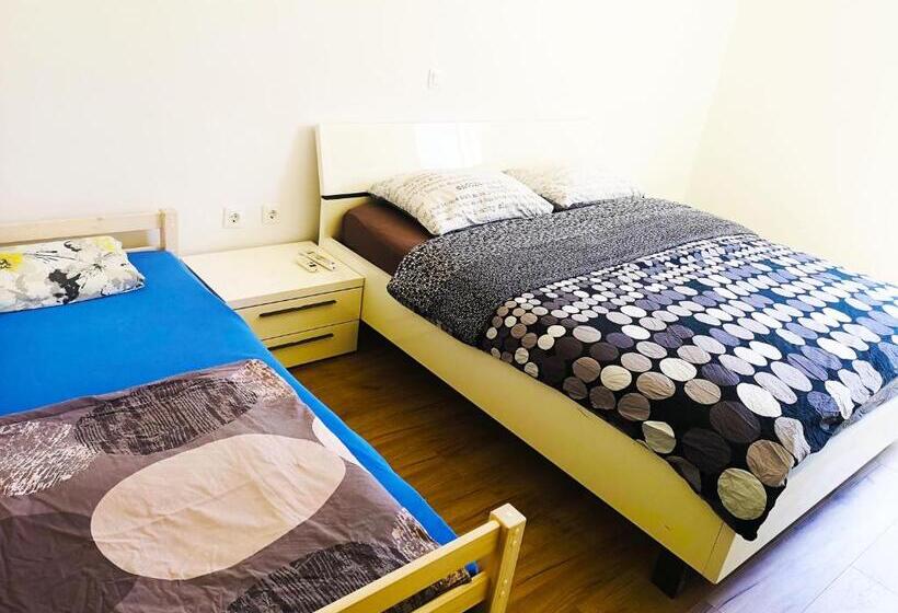 Pensionat Chillax Rooms