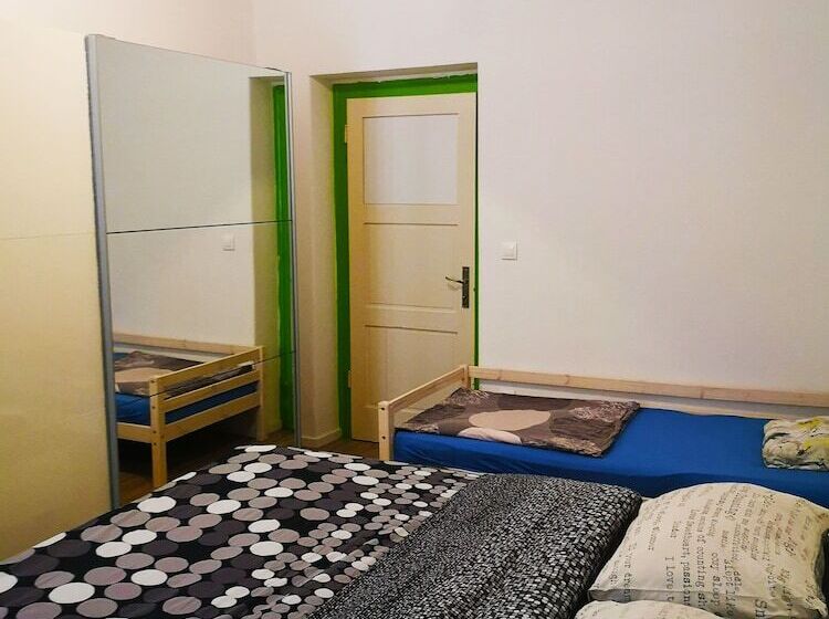 Pensionat Chillax Rooms