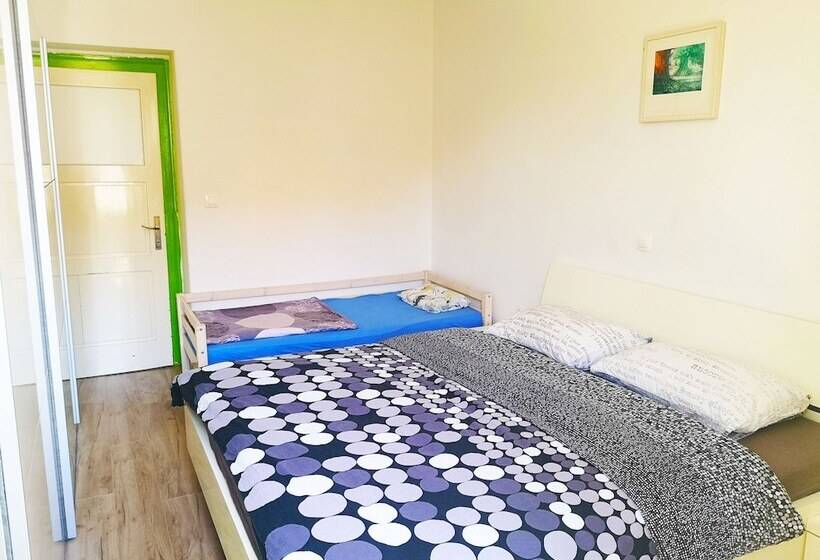 Pensionat Chillax Rooms