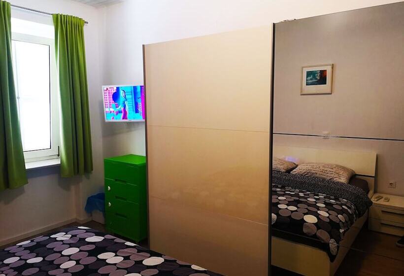 Pensionat Chillax Rooms