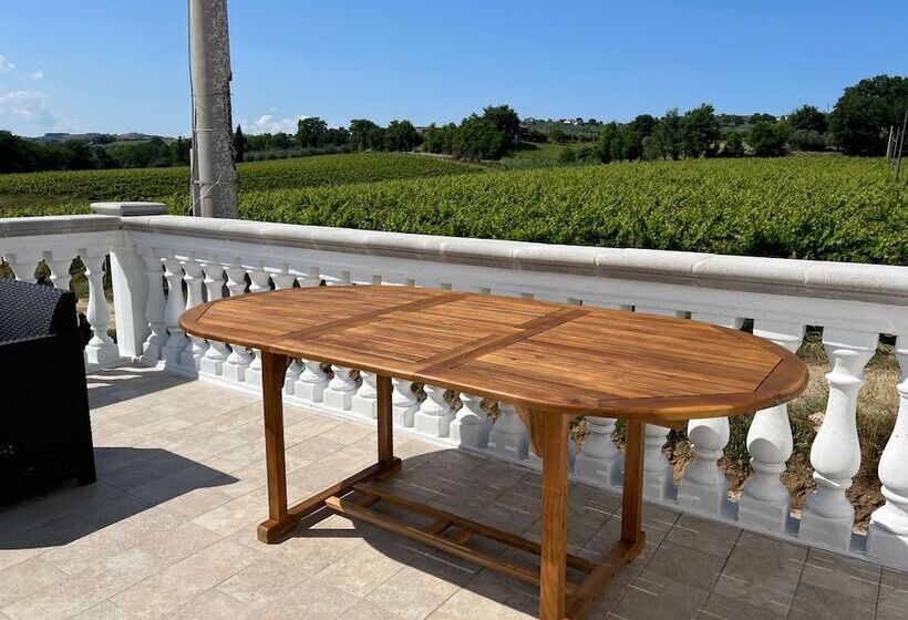 צימר Casale Om Shanti