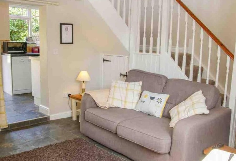 Cottagesleeps2 Fireplace Valleyview Patio Garden