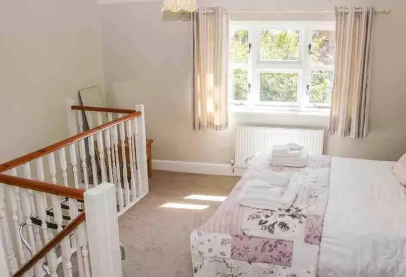 Cottagesleeps2 Fireplace Valleyview Patio Garden