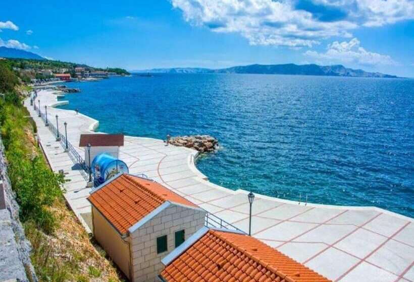 בית מלון כפרי Apartments Senj