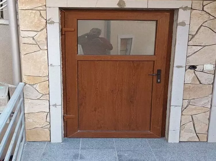 Hotelli Apartments Senj