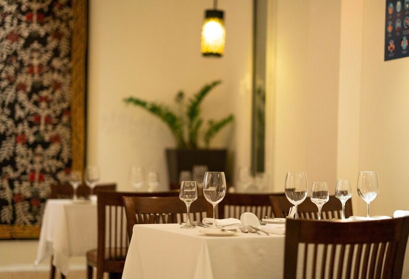 هتل Fort Arabesque The Villas