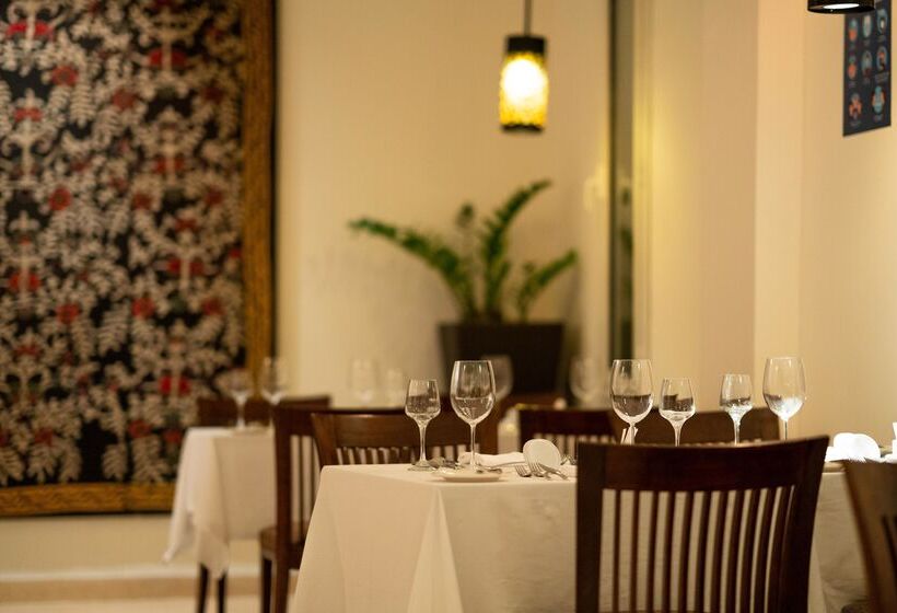 هتل Fort Arabesque The Villas