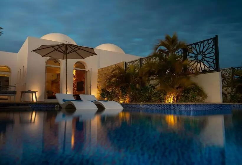 هتل Fort Arabesque The Villas
