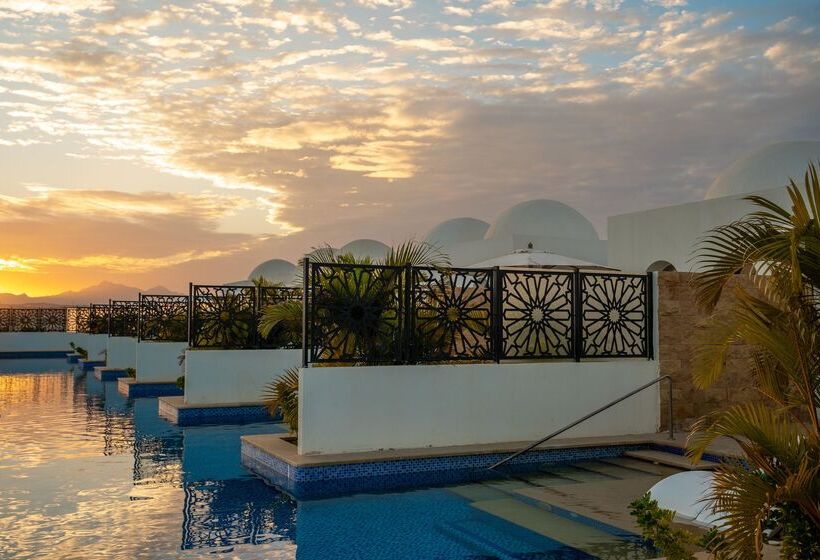 هتل Fort Arabesque The Villas