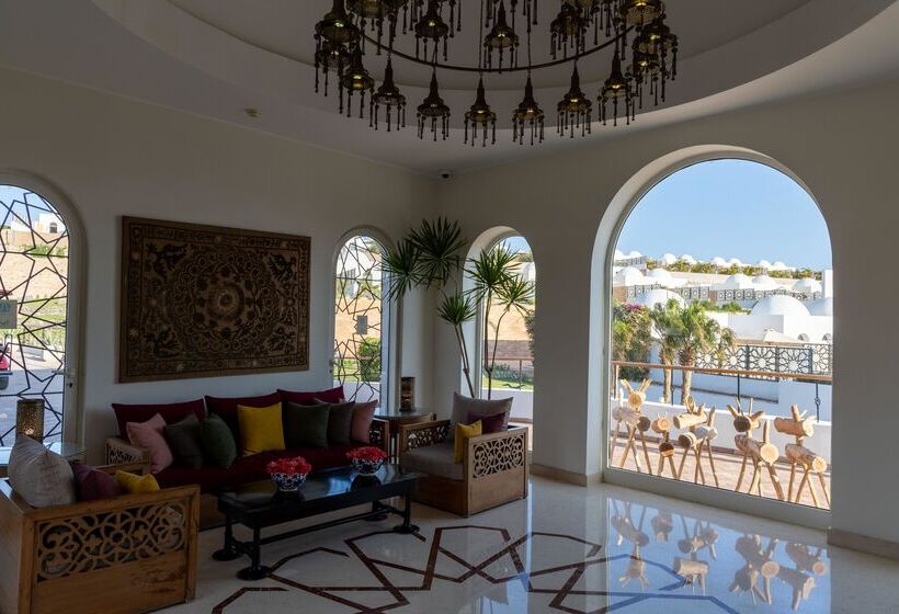 هتل Fort Arabesque The Villas