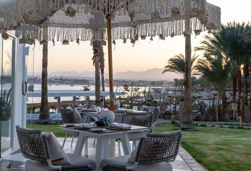 هتل Fort Arabesque The Villas