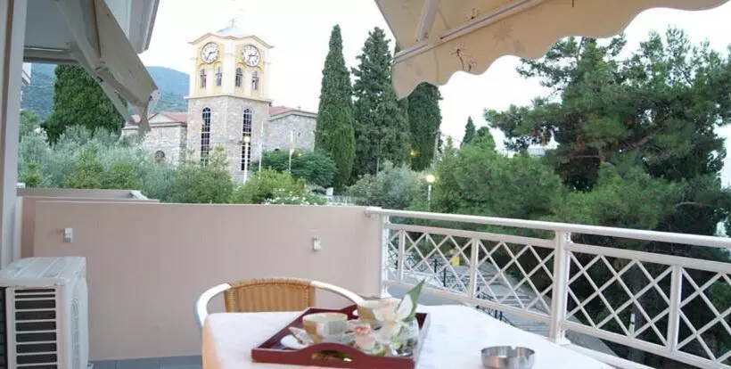 Hotelli Neon Studios