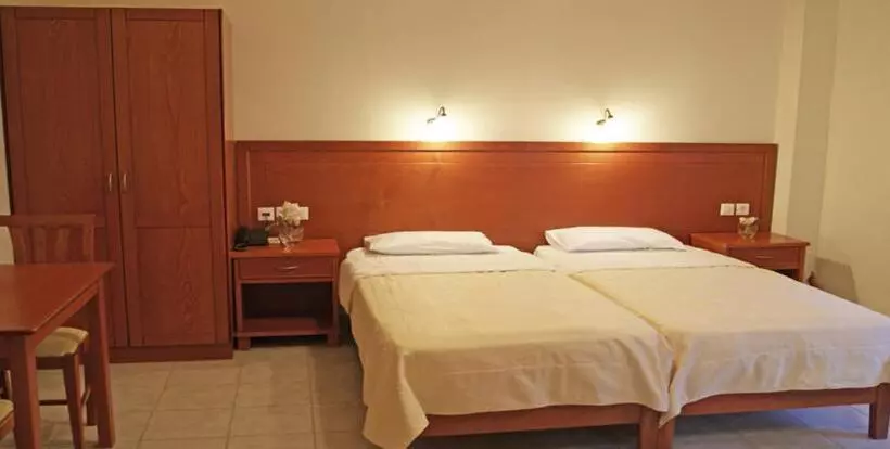 Hotelli Neon Studios