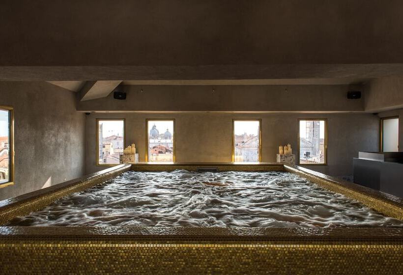 هتل Nolinski Venezia   Evok Collection