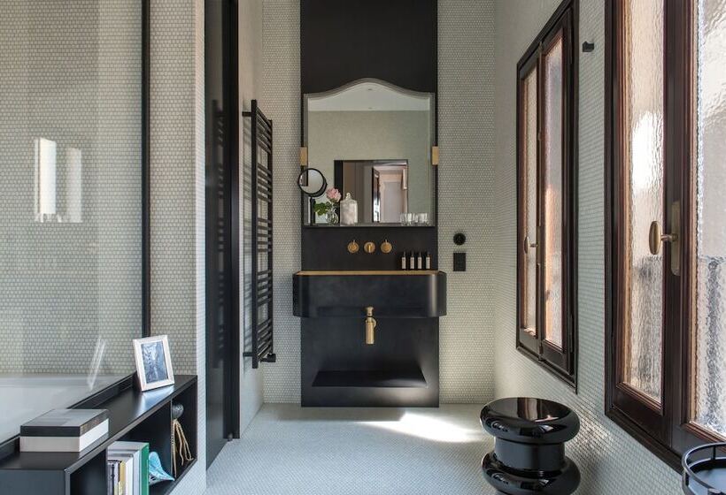 هتل Nolinski Venezia   Evok Collection