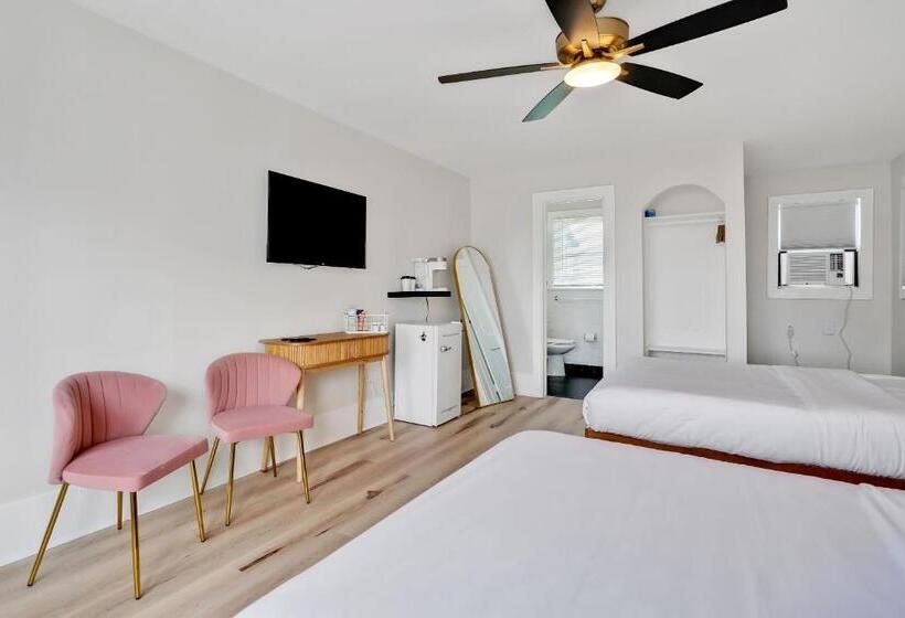 Отель The Starlite Inn