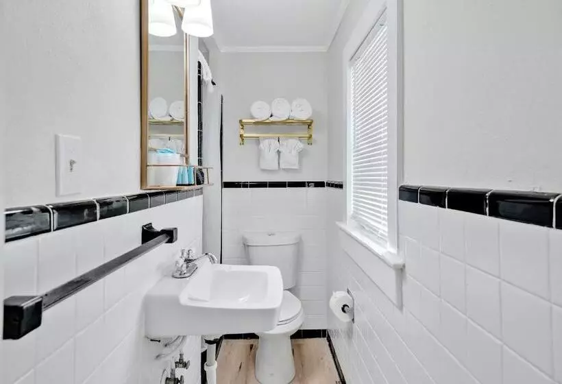 ホテル The Starlite Inn