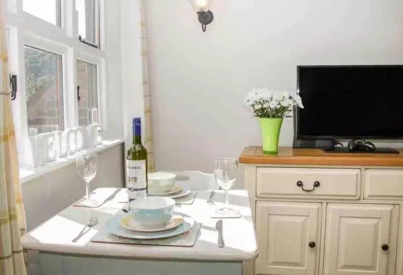 Cottagesleeps2 Fireplace Valleyview Patio Garden