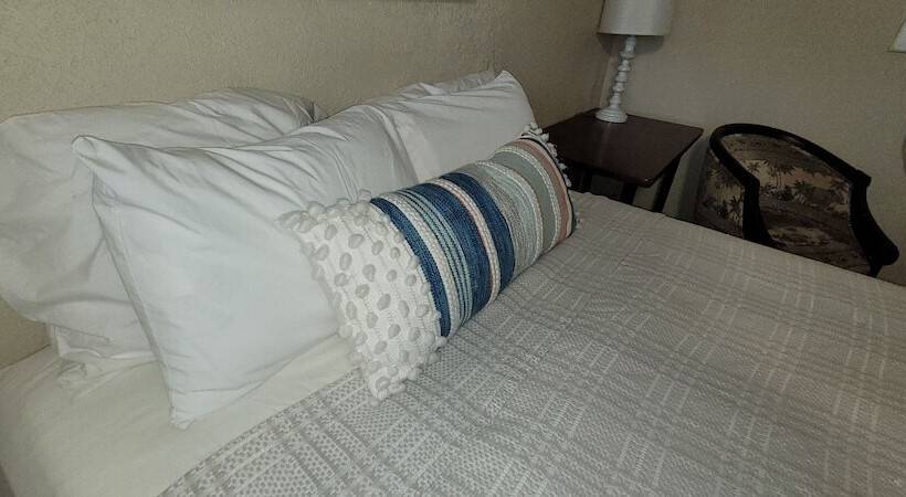 מוטל Stay Inn Oklahoma At Turner Falls