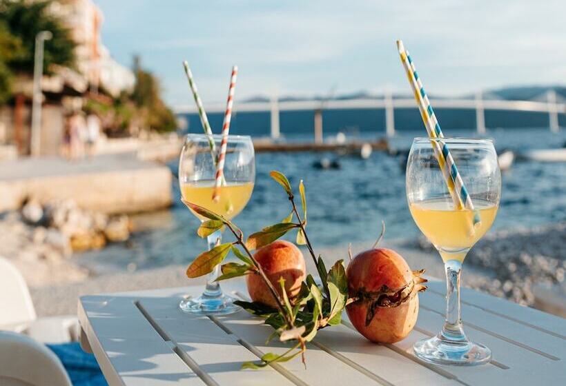 بنسيون Apartmani Dragobratović