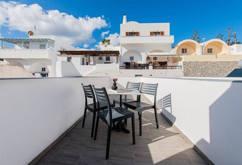 Residencia Golden Comfort Suites