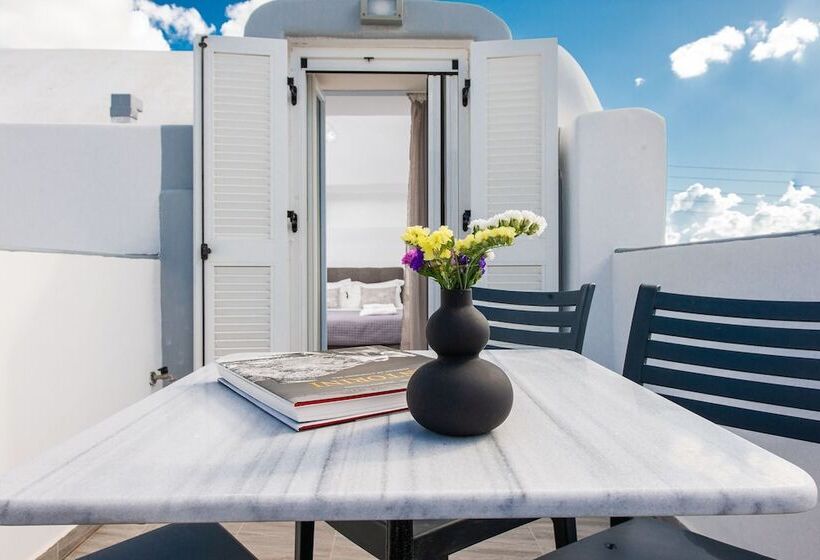 Residencia Golden Comfort Suites