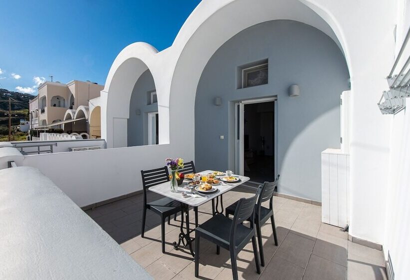 Residencia Golden Comfort Suites