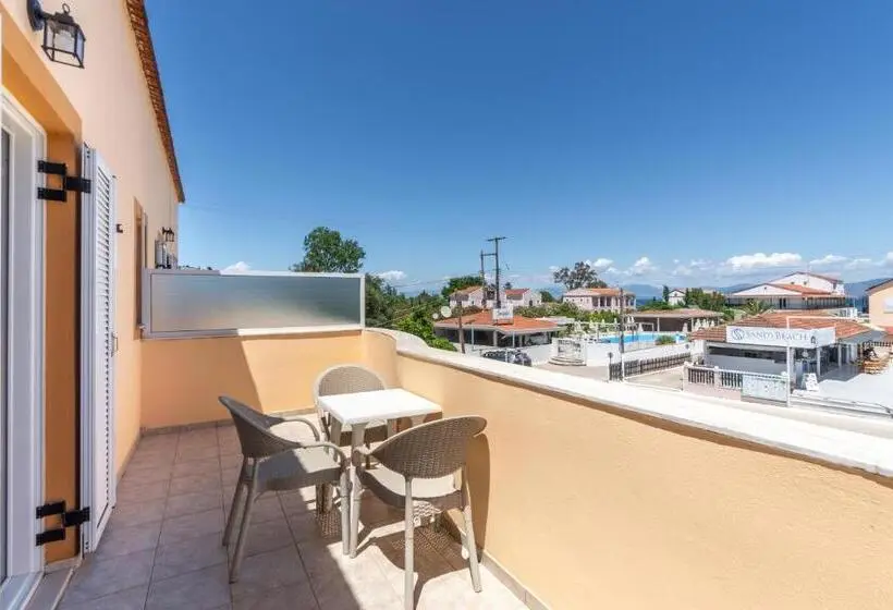 Sandy Beach Annexe