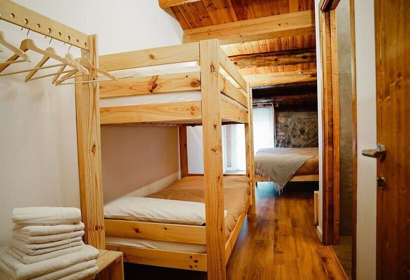 Herberge Cases Altes De Posada