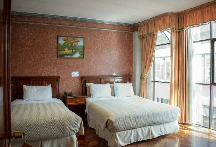 هتل Diamante Azul