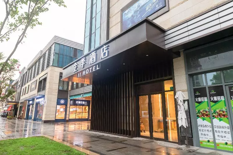 Hotel Ji
