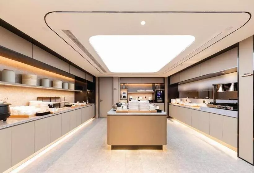 Ji Hotel Xuyi Jiaxi Square