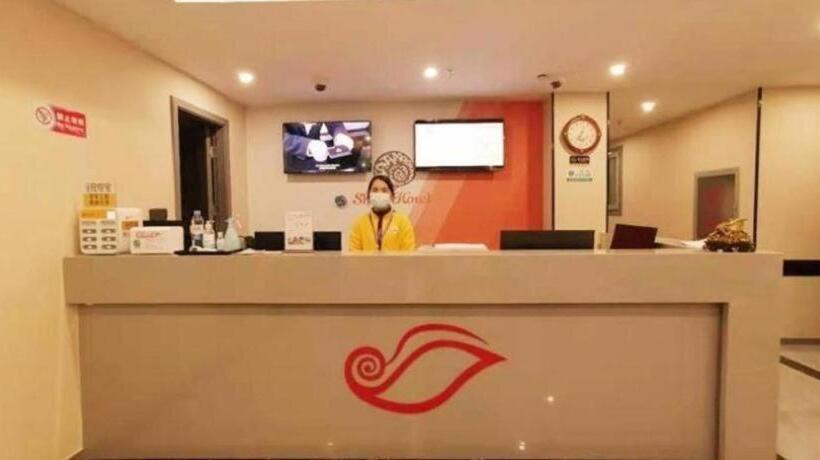 Shell Hotel Shanghai Jinshan Wanda Plaza