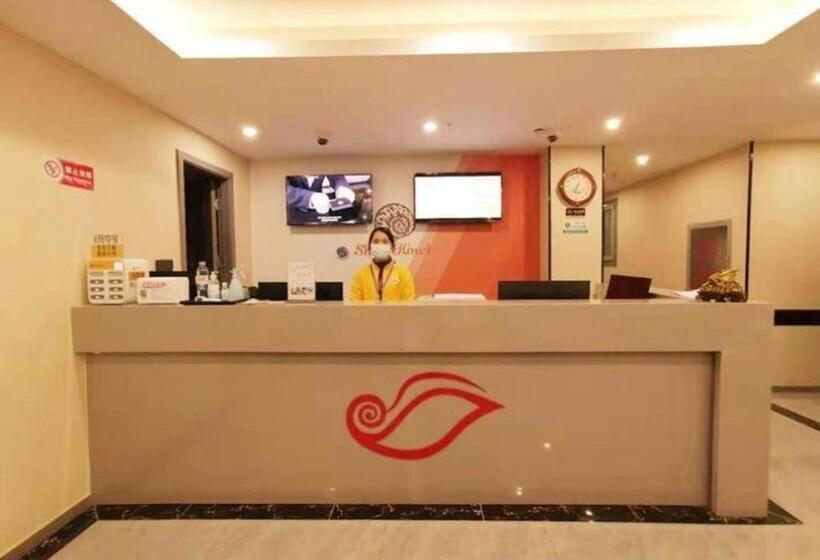 Shell Hotel Shanghai Jinshan Wanda Plaza