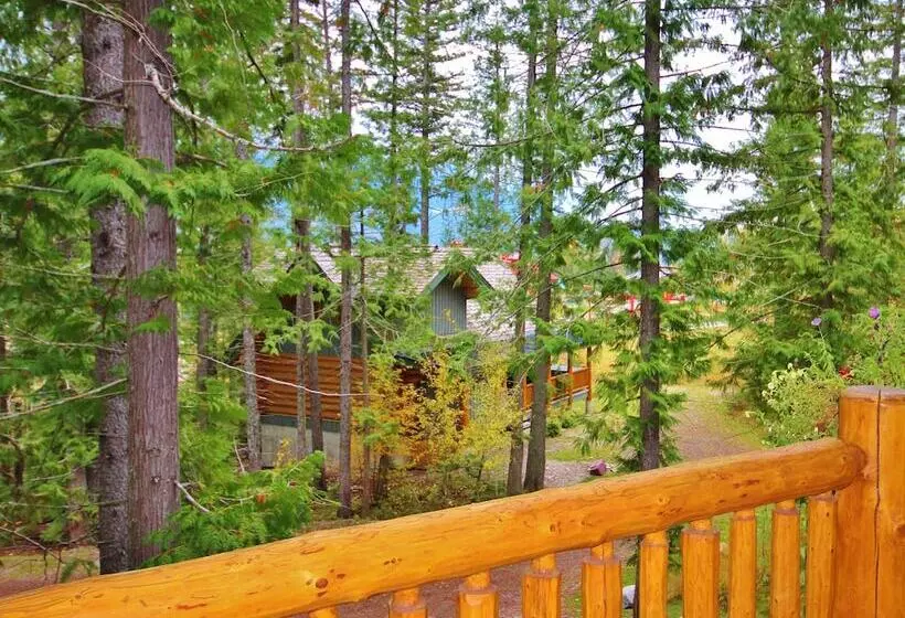 Snow Creek Cabins By Fernie Lodging Co