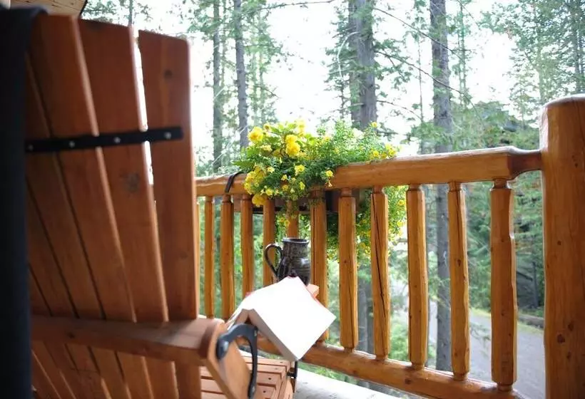 Snow Creek Cabins By Fernie Lodging Co