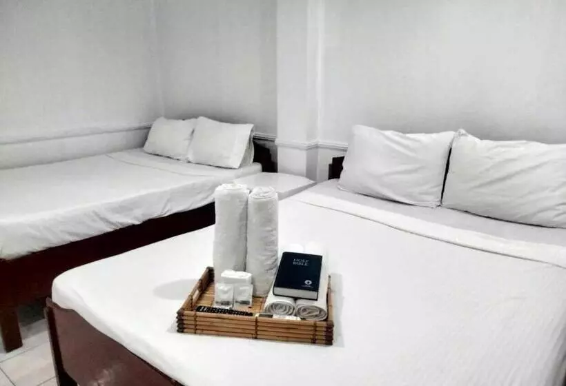 Retkeilymaja North Shores Inn