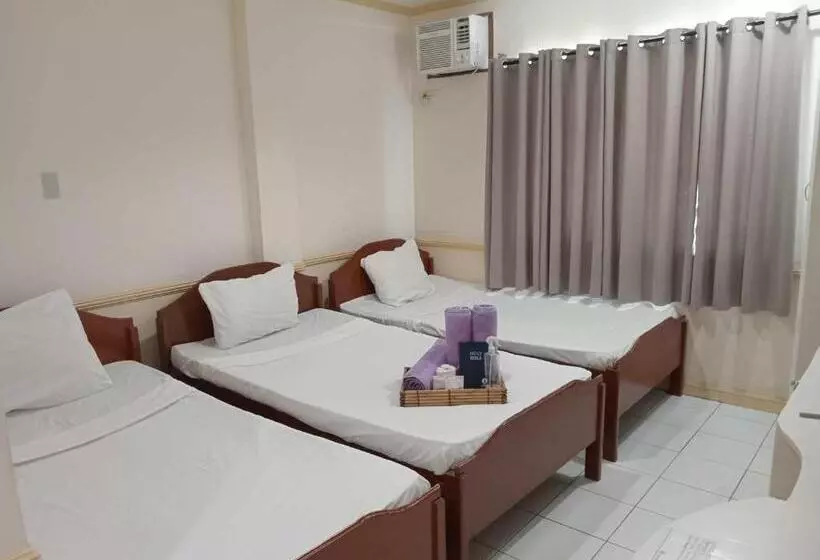 Retkeilymaja North Shores Inn