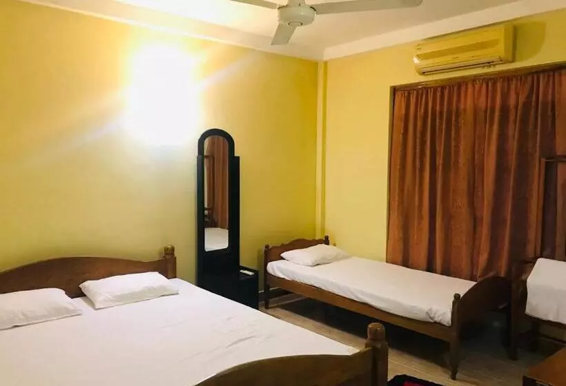 ホテル Green Parrot Family Resort