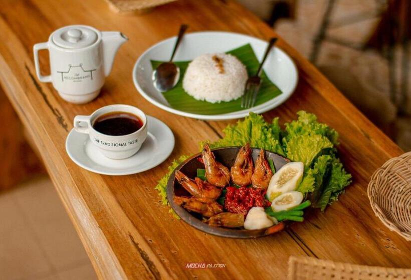 Hotel Joglo Kecombrang Bromo